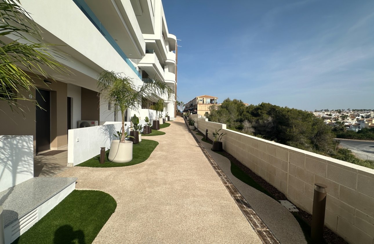 Herverkoop - Appartement -
Orihuela Costa - Costa Blanca