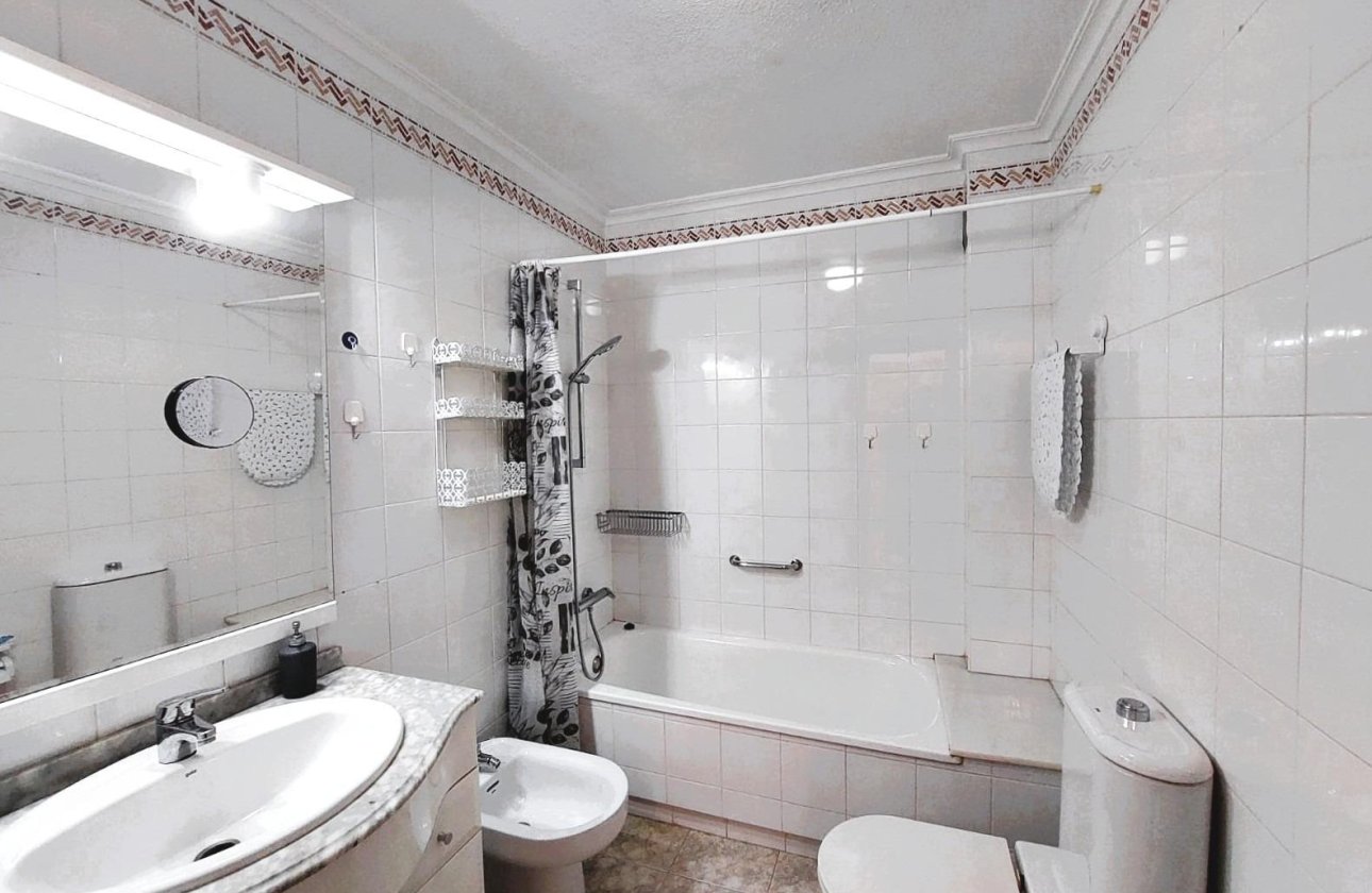 Herverkoop - Appartement -
Orihuela Costa - Costa Blanca