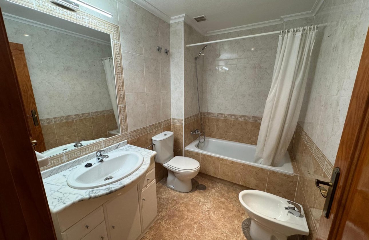 Herverkoop - Appartement -
Orihuela Costa - Costa Blanca