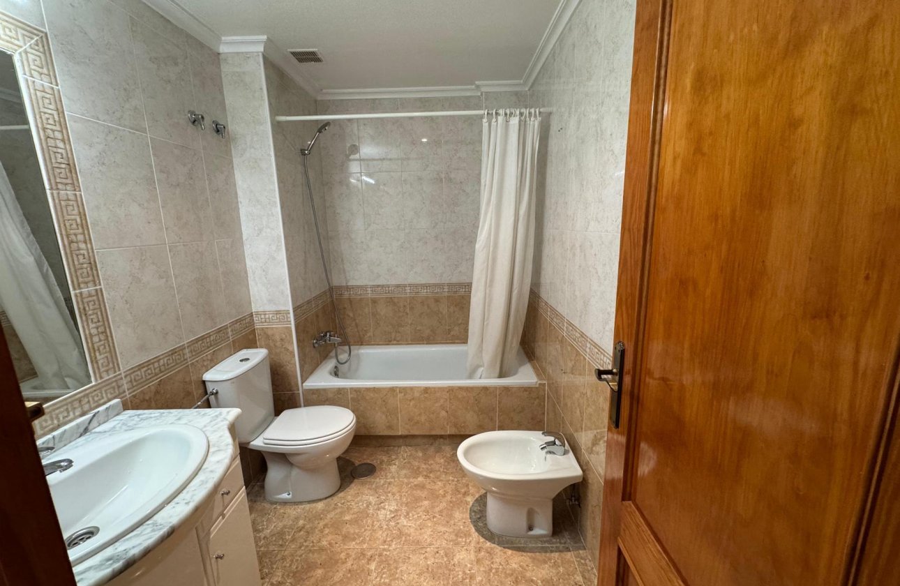 Herverkoop - Appartement -
Orihuela Costa - Costa Blanca