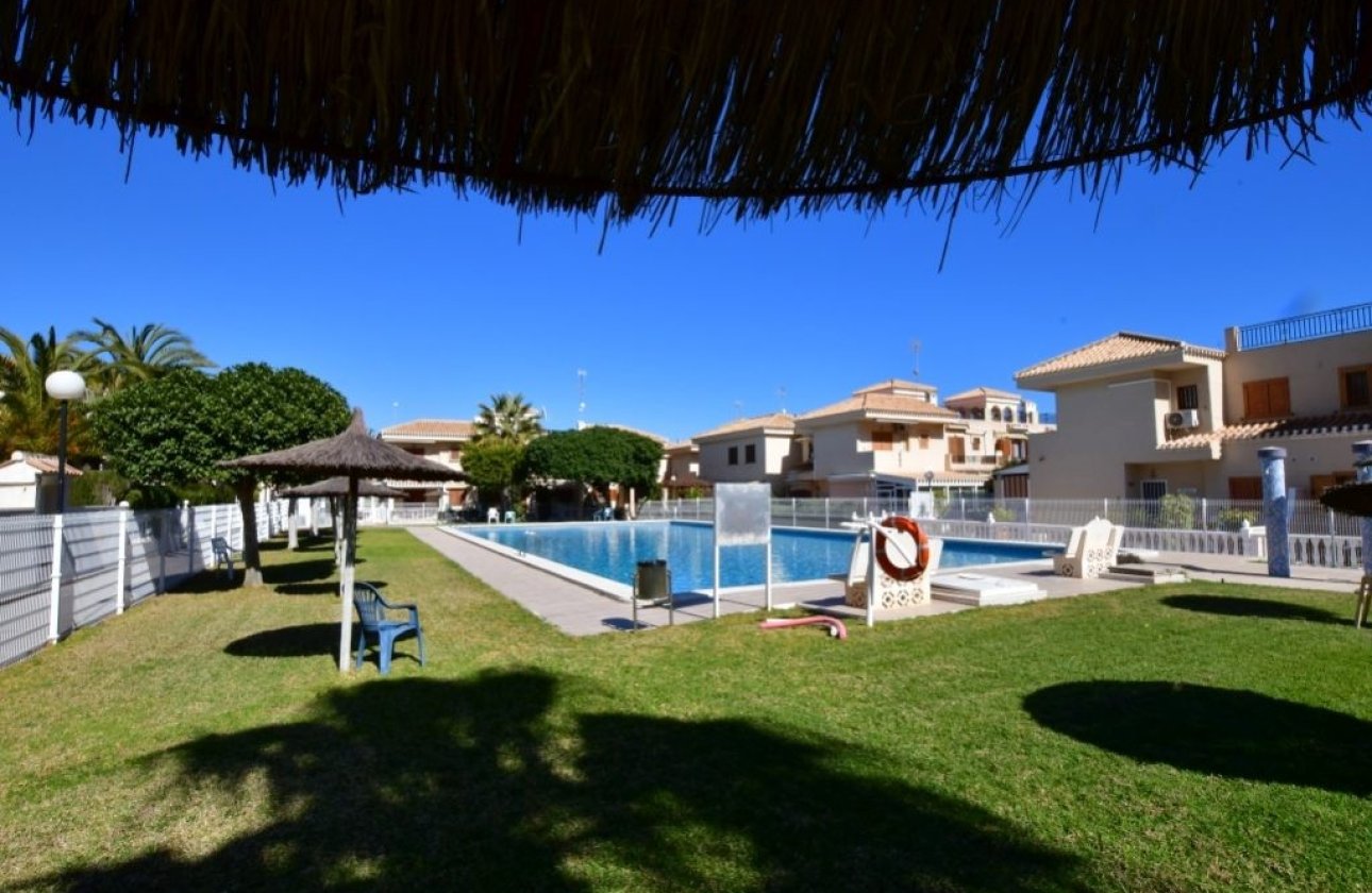 Herverkoop - Appartement -
Orihuela Costa - Costa Blanca