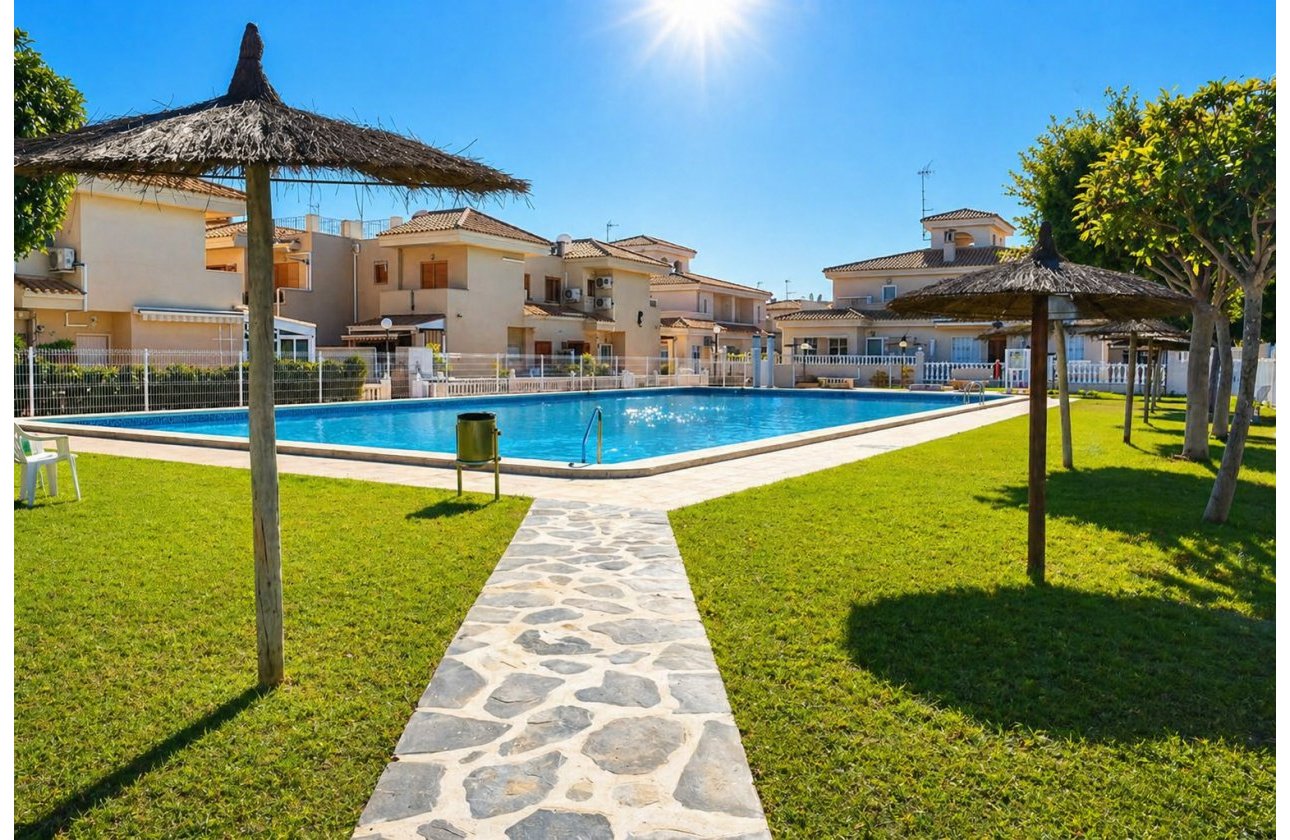 Herverkoop - Appartement -
Orihuela Costa - Costa Blanca