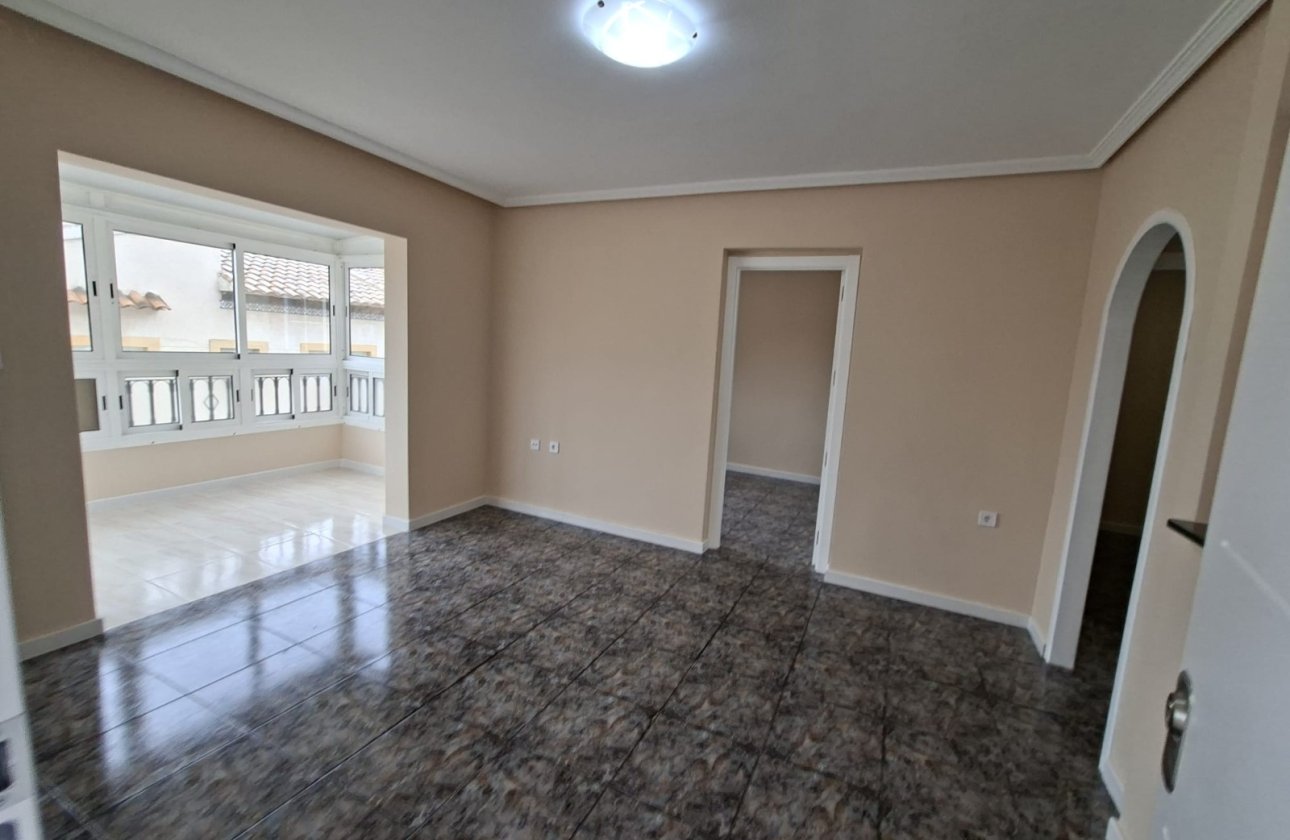 Herverkoop - Appartement -
Orihuela Costa - Costa Blanca