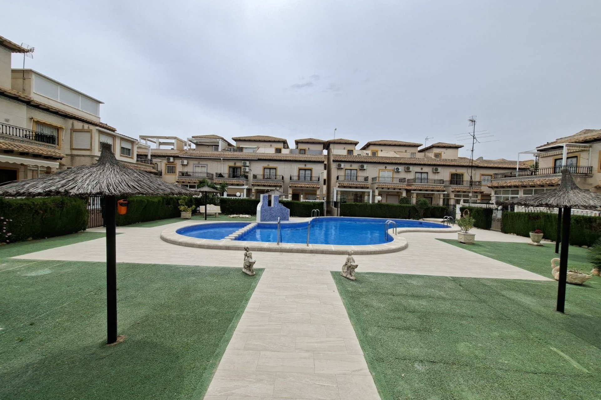 Herverkoop - Appartement -
Orihuela Costa - Costa Blanca