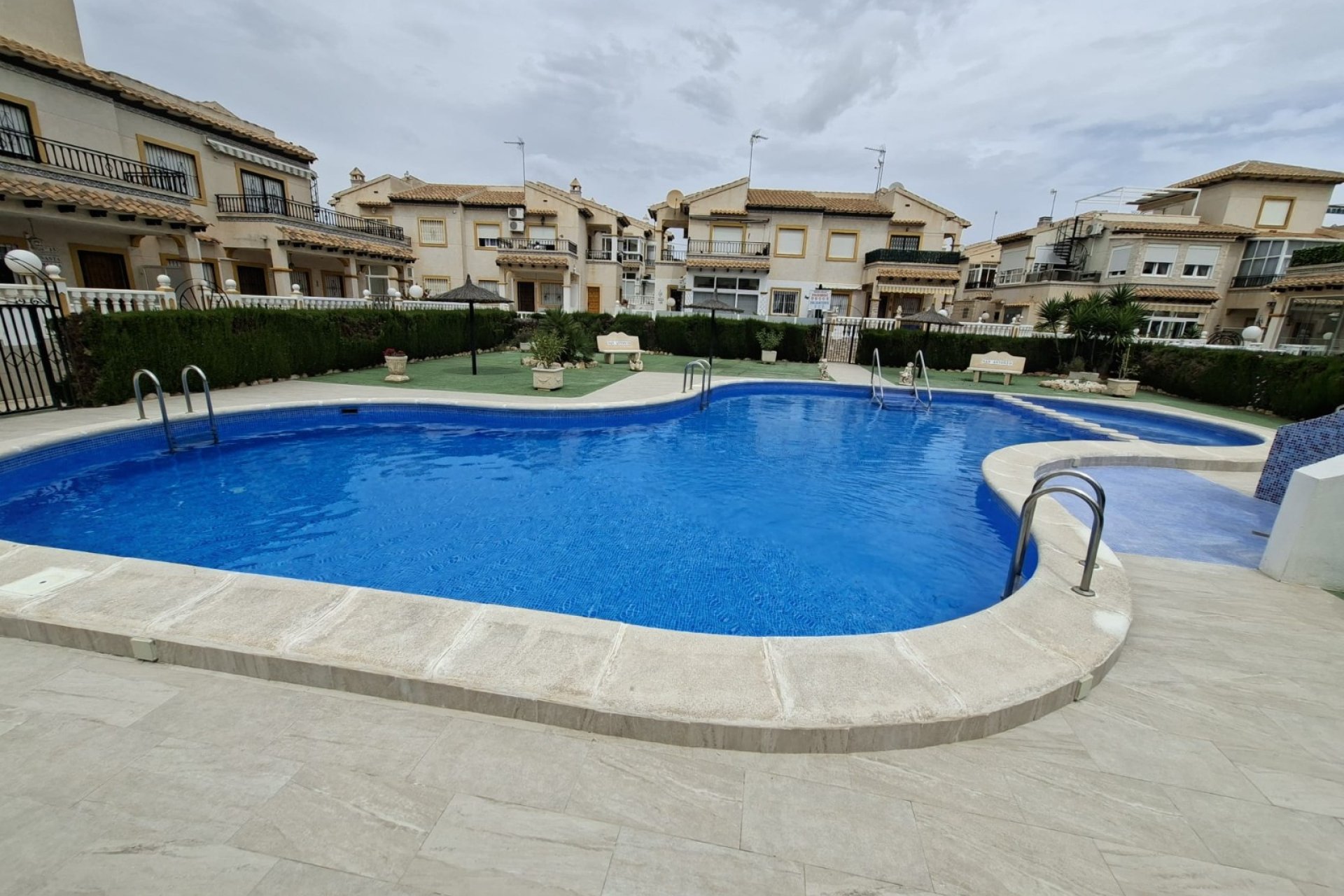 Herverkoop - Appartement -
Orihuela Costa - Costa Blanca