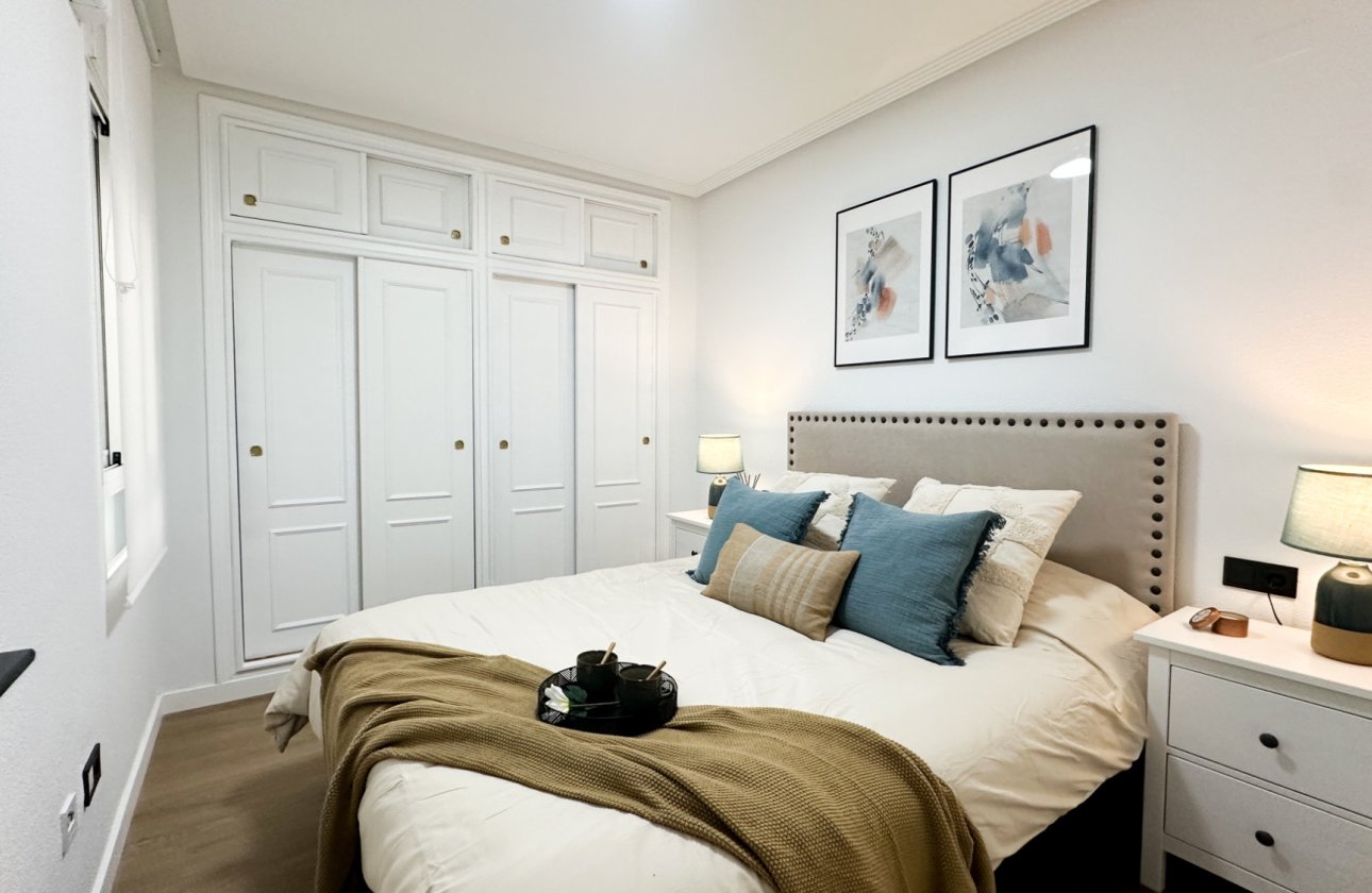 Herverkoop - Appartement -
Orihuela Costa - Costa Blanca