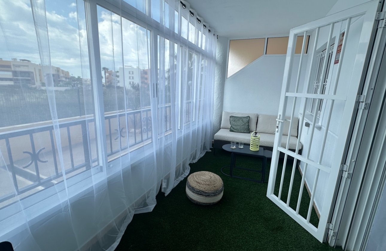 Herverkoop - Appartement -
Orihuela Costa - Costa Blanca