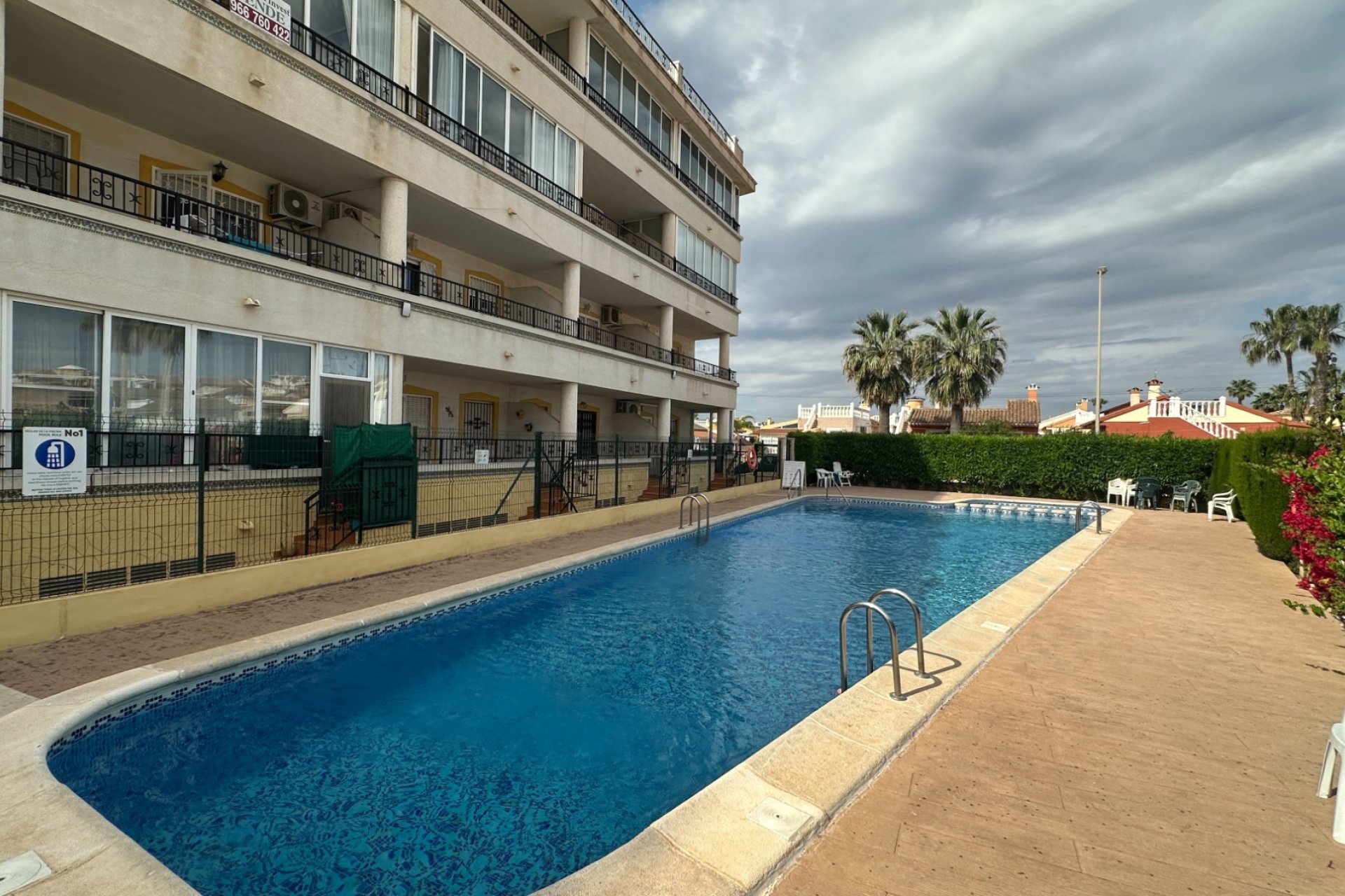 Herverkoop - Appartement -
Orihuela Costa - Costa Blanca