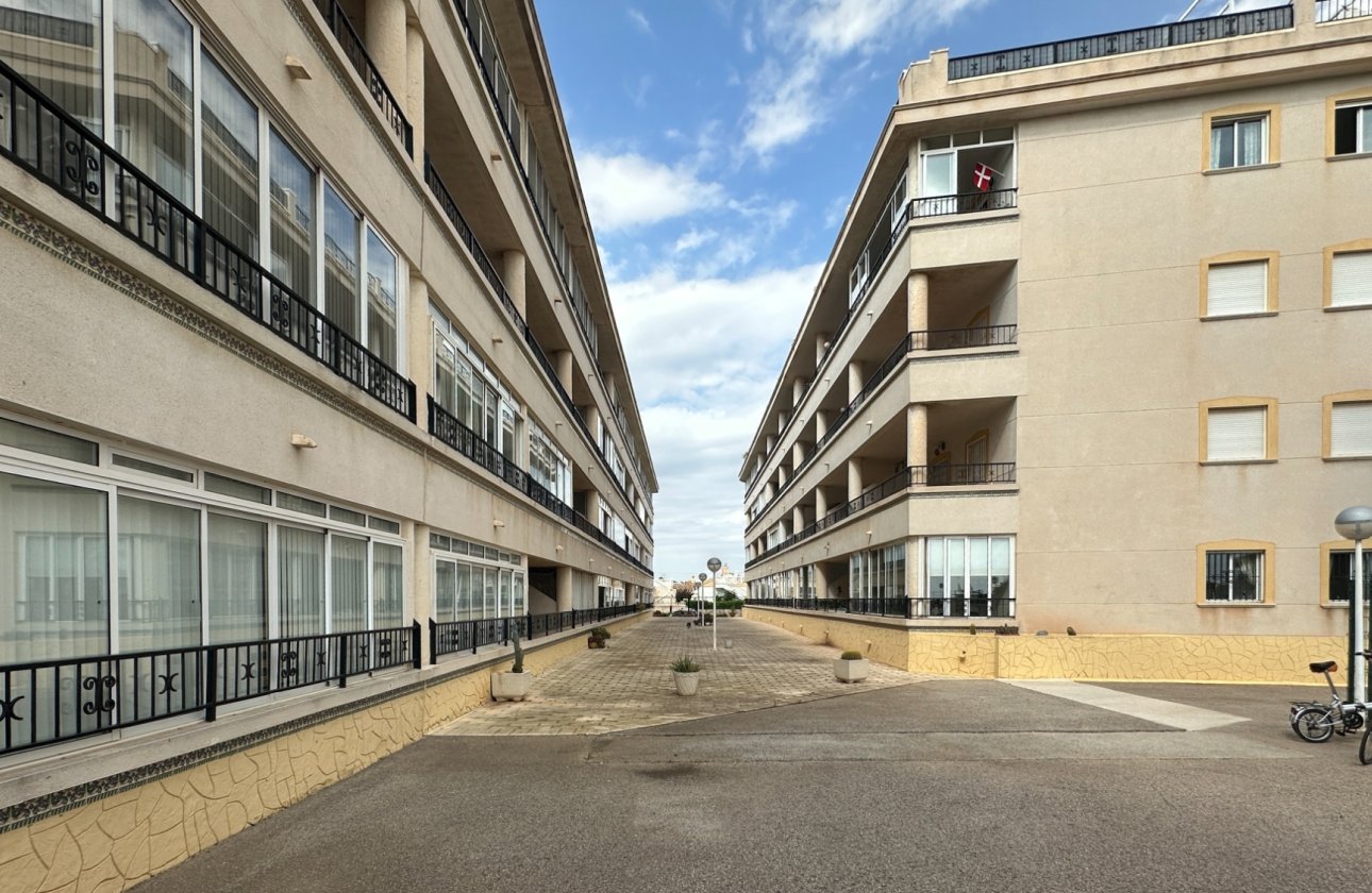 Herverkoop - Appartement -
Orihuela Costa - Costa Blanca