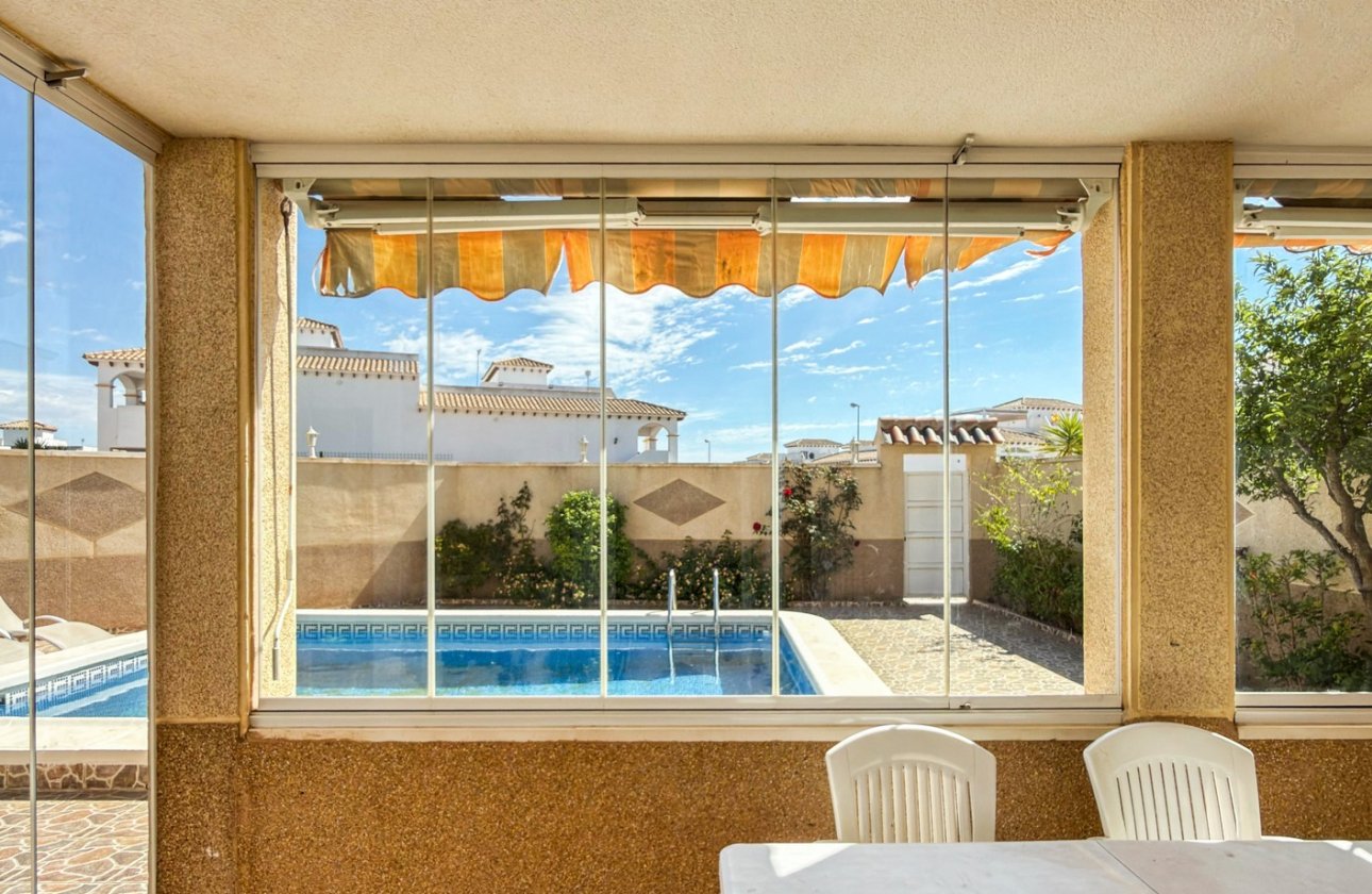 Herverkoop - Appartement -
Orihuela Costa - Costa Blanca