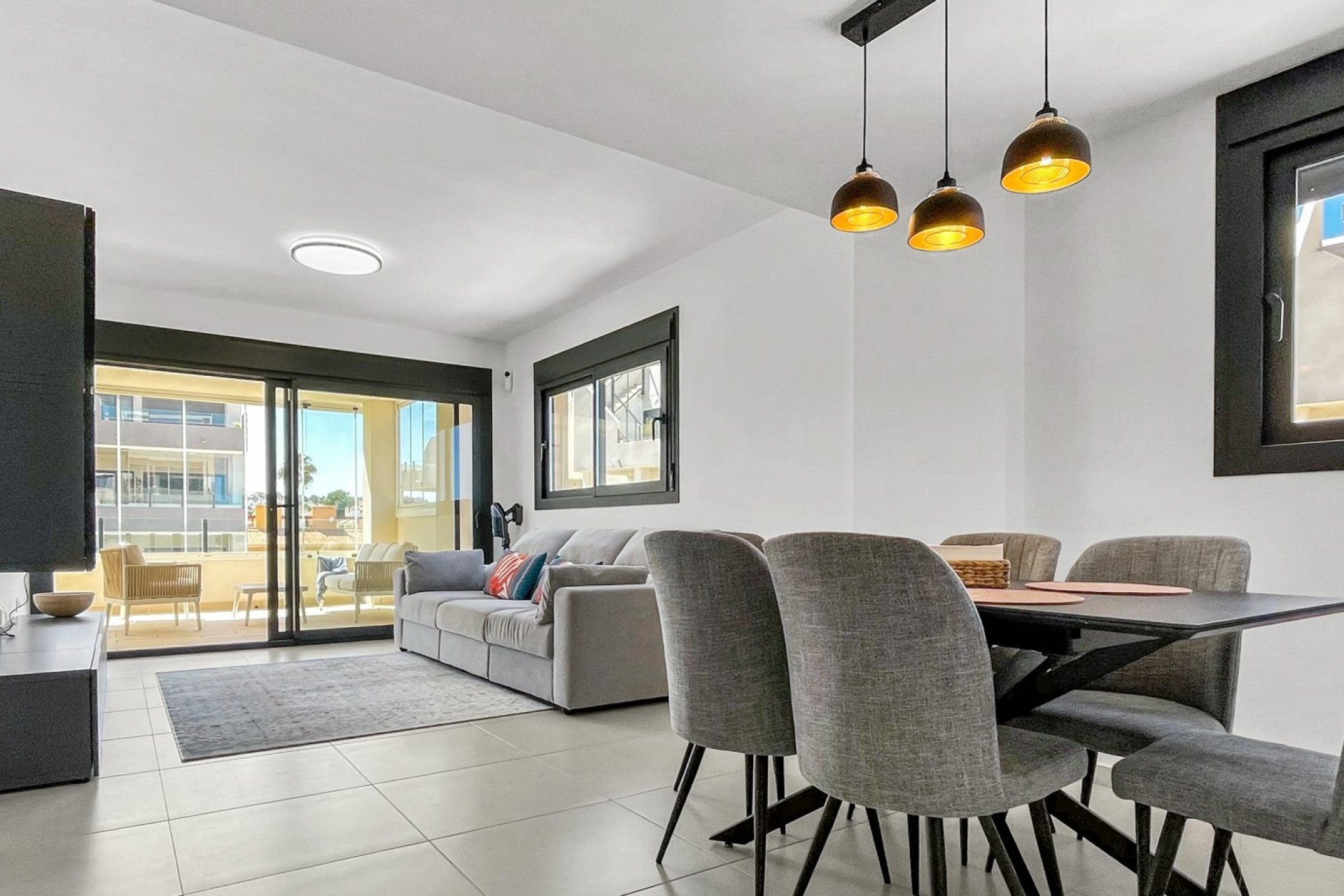 Herverkoop - Appartement -
Orihuela Costa - Costa Blanca