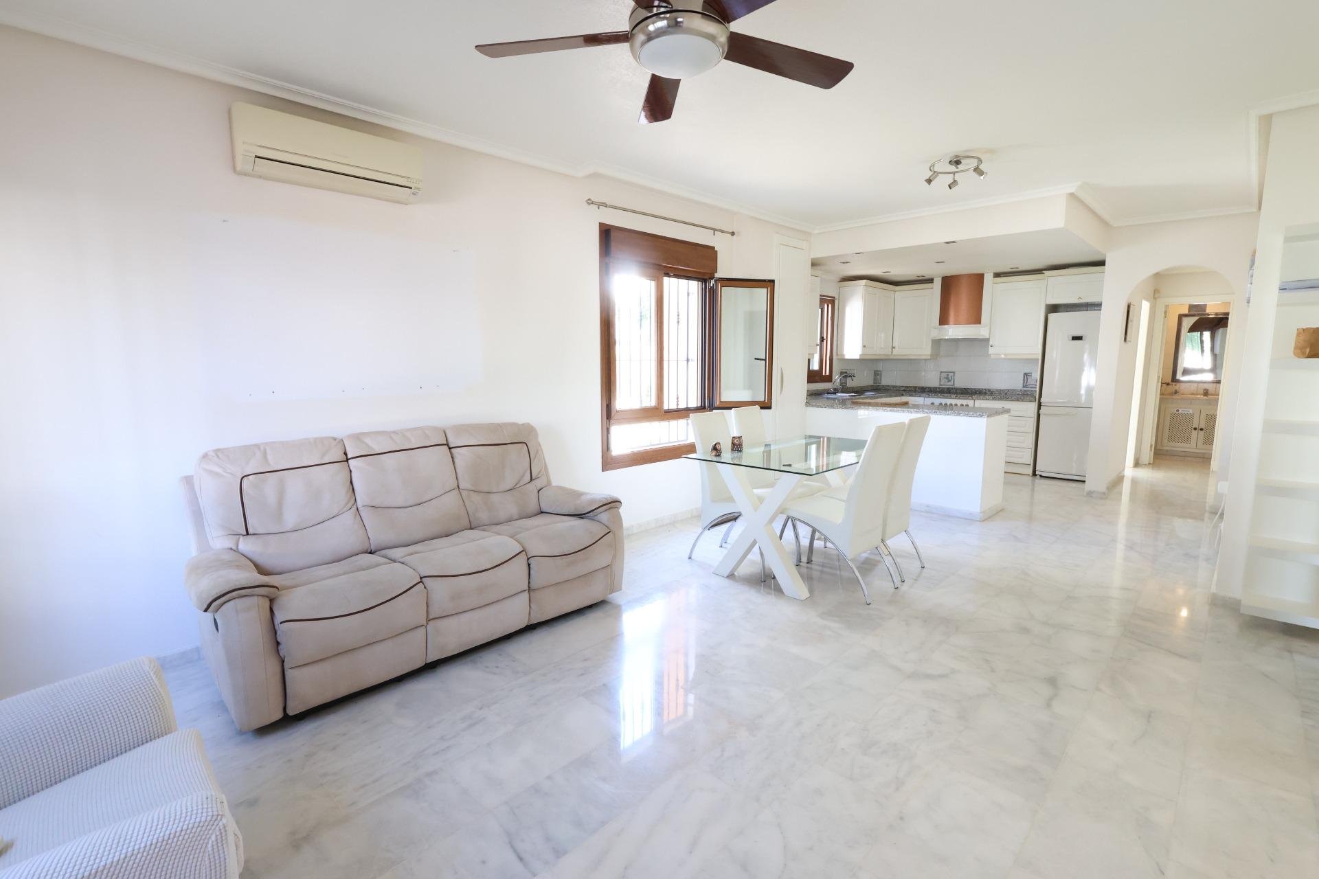 Herverkoop - Appartement -
Orihuela Costa - Costa Blanca