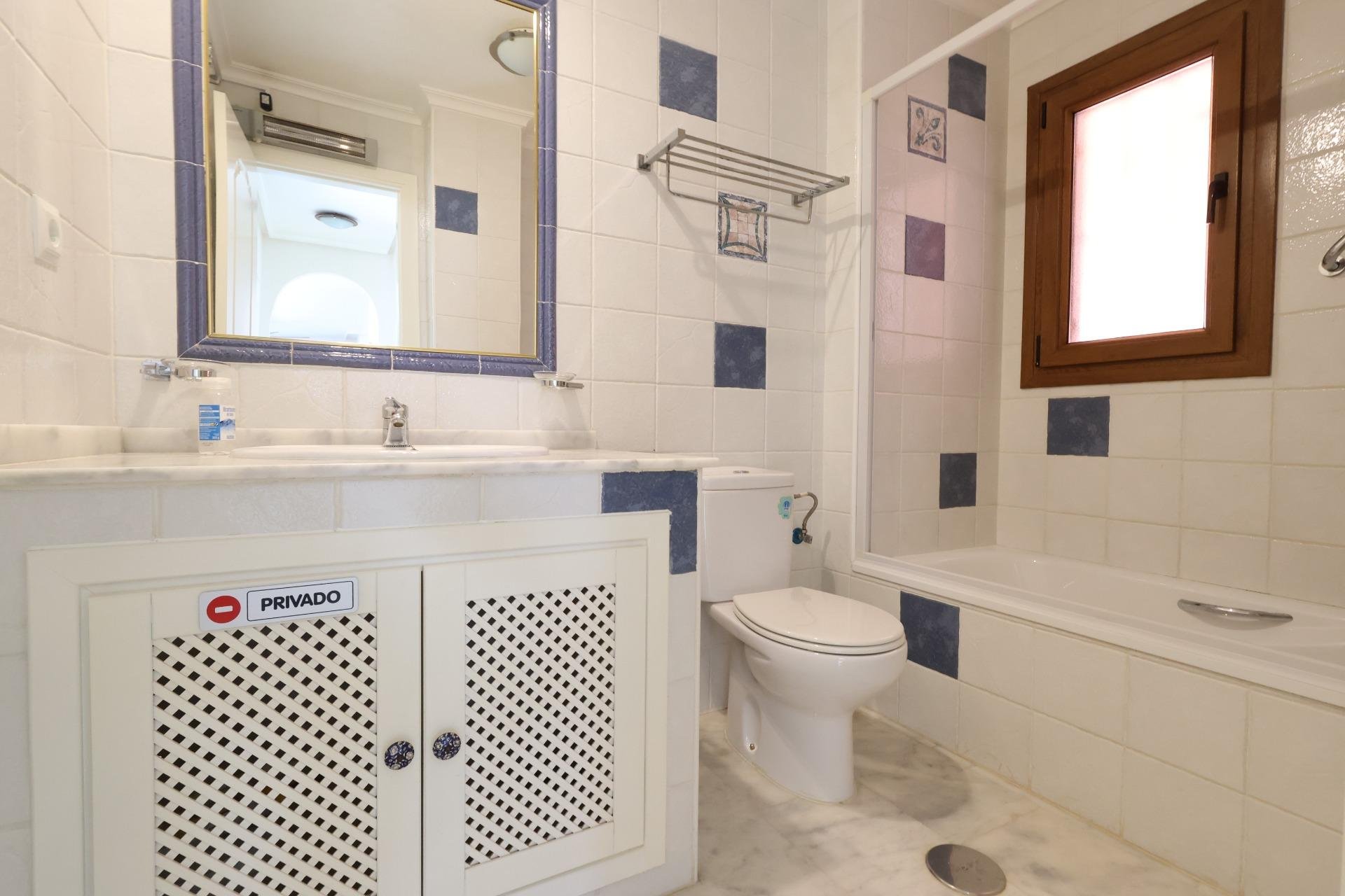 Herverkoop - Appartement -
Orihuela Costa - Costa Blanca