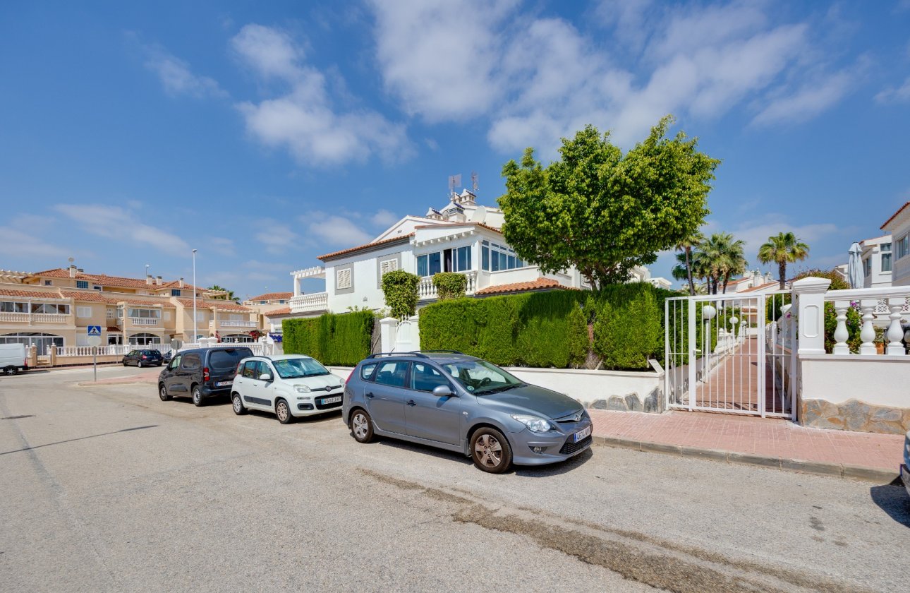 Herverkoop - Appartement -
Orihuela Costa - Costa Blanca
