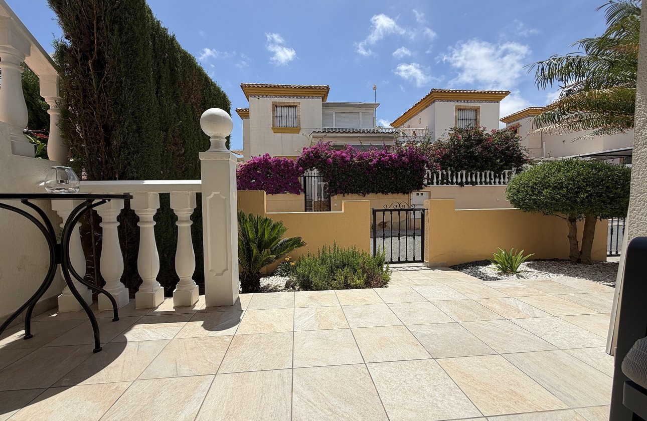 Herverkoop - Appartement -
Orihuela Costa - Costa Blanca