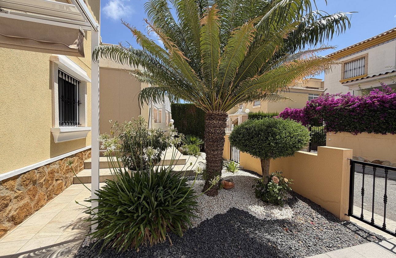 Herverkoop - Appartement -
Orihuela Costa - Costa Blanca
