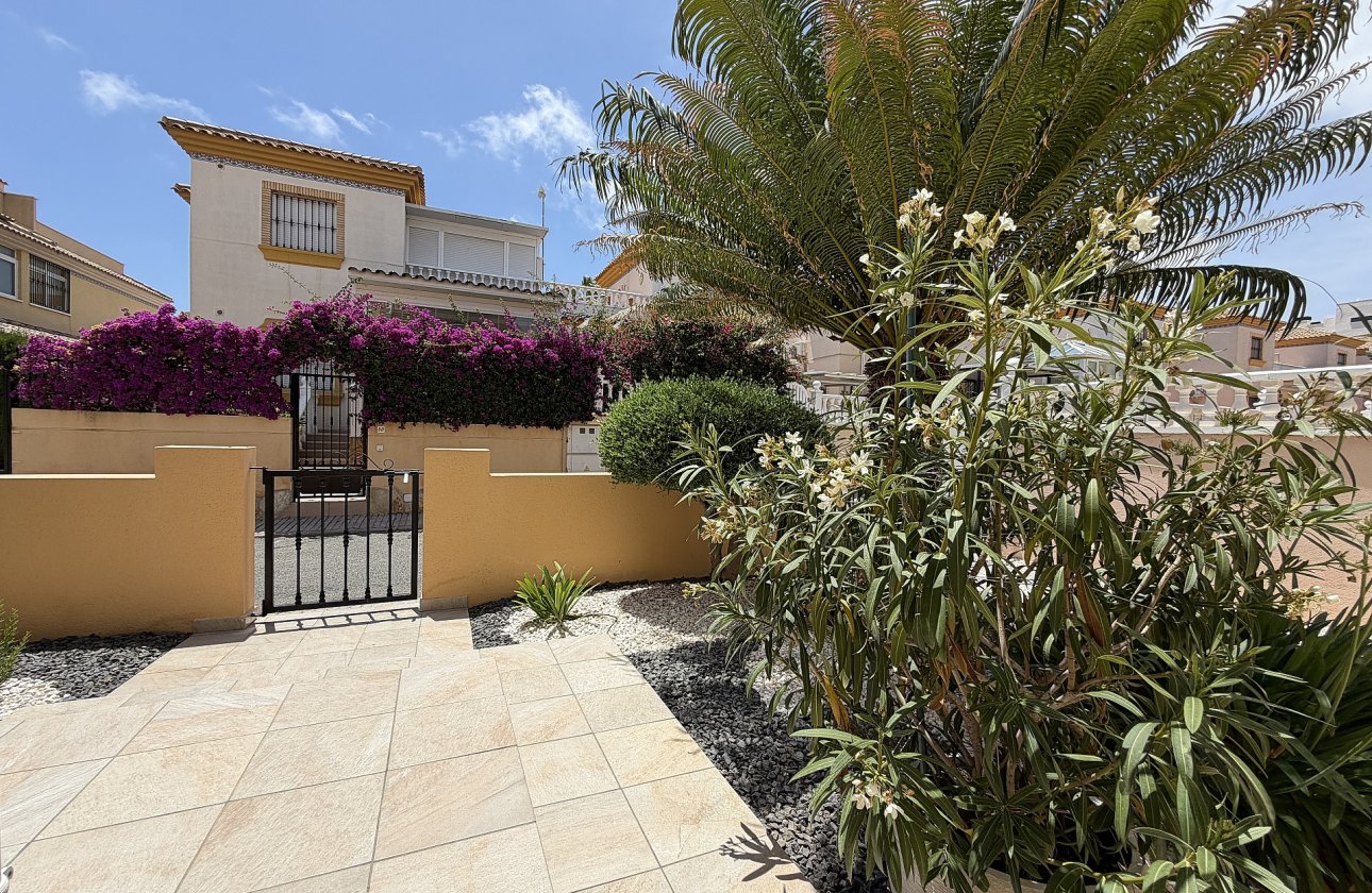 Herverkoop - Appartement -
Orihuela Costa - Costa Blanca