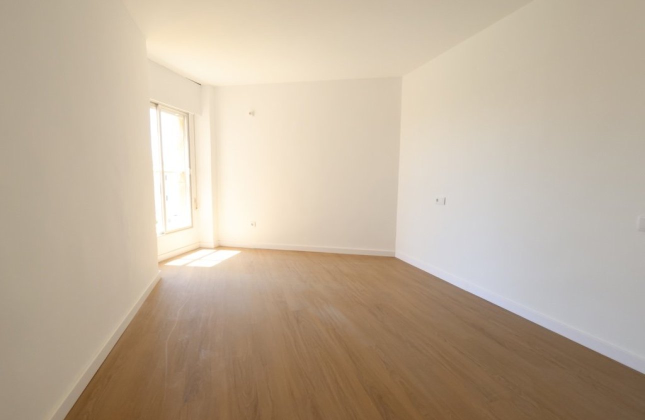 Herverkoop - Appartement -
Orihuela Costa - Costa Blanca
