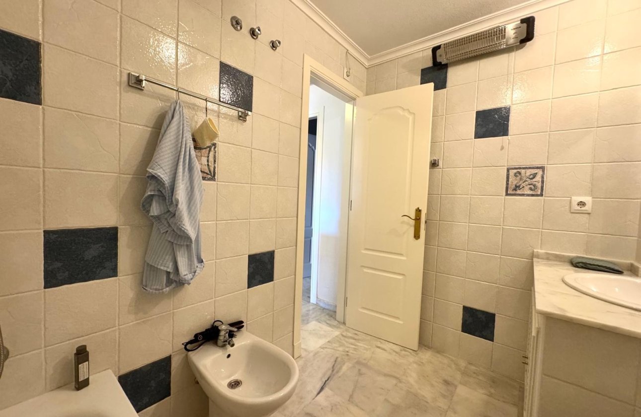 Herverkoop - Appartement -
Orihuela Costa - Costa Blanca