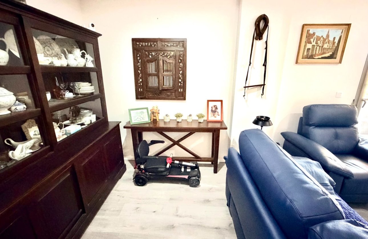 Herverkoop - Appartement -
Orihuela Costa - Costa Blanca