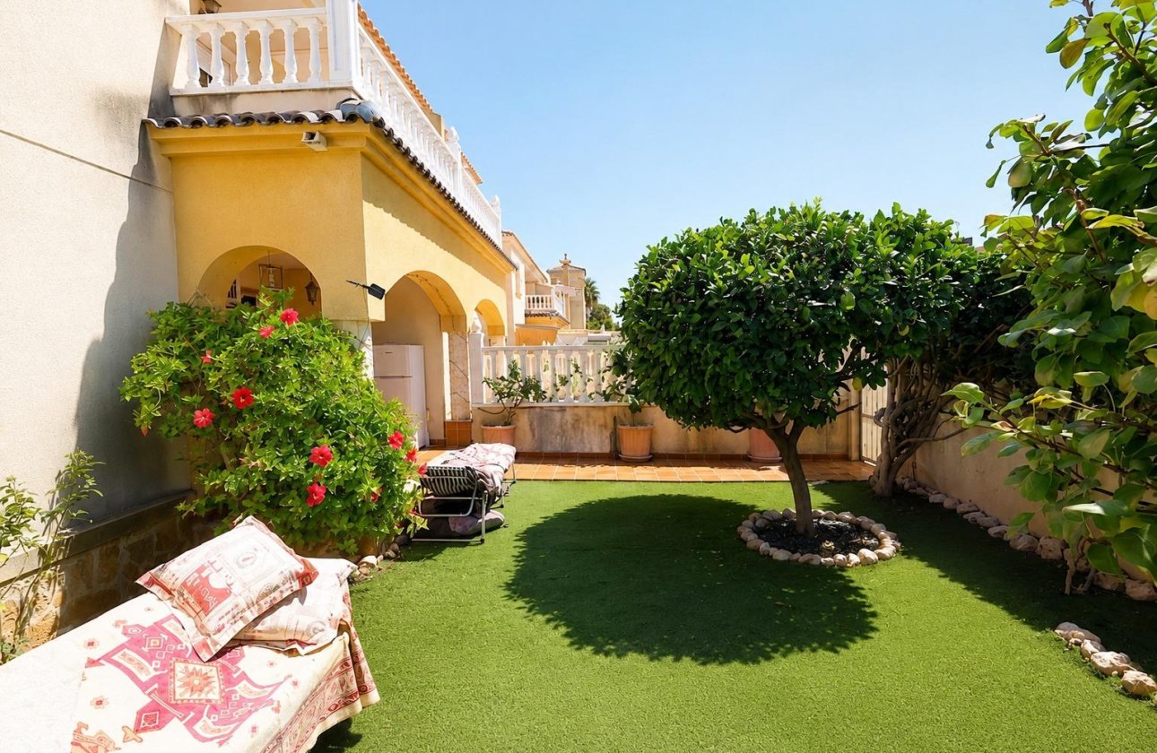 Herverkoop - Appartement -
Orihuela Costa - Costa Blanca