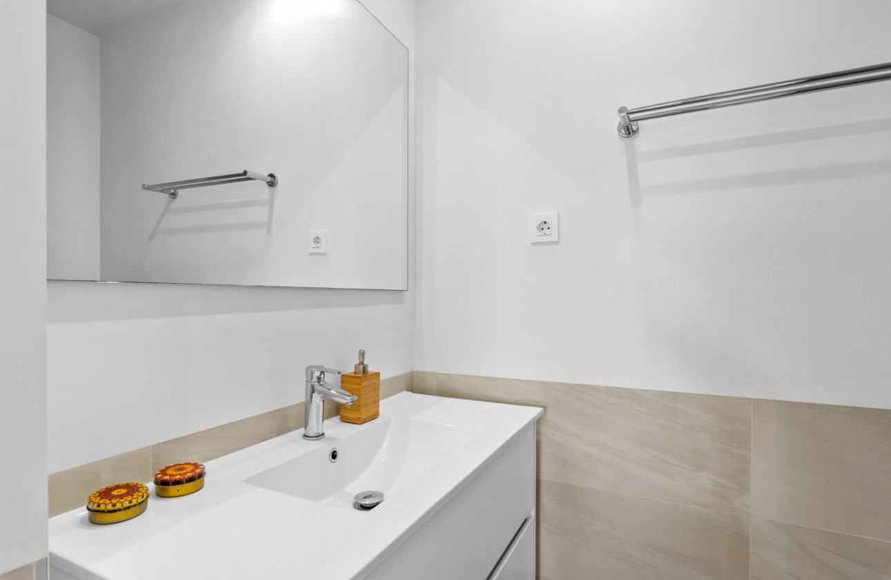Herverkoop - Appartement -
Orihuela Costa - Costa Blanca