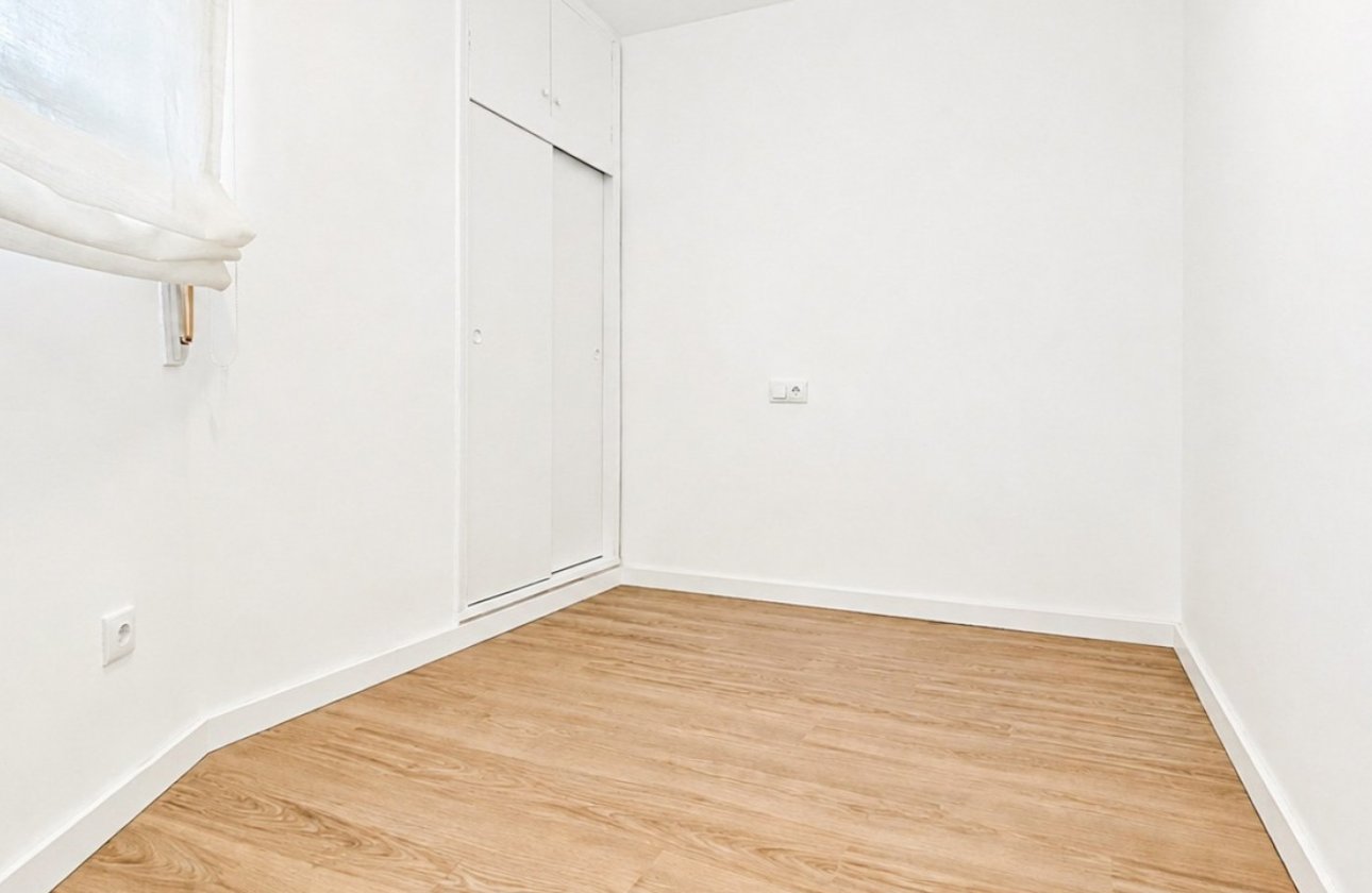Herverkoop - Appartement -
Orihuela Costa - Costa Blanca