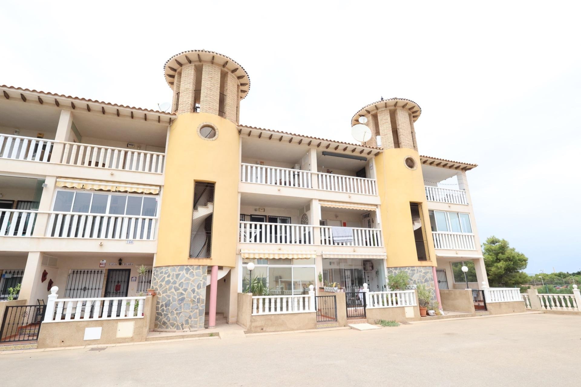 Herverkoop - Appartement -
Orihuela Costa - Costa Blanca