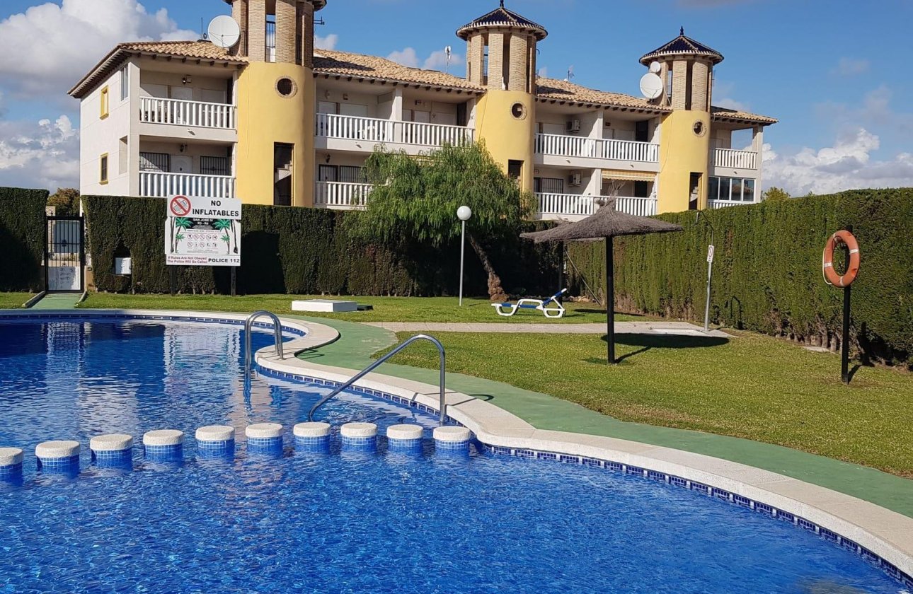 Herverkoop - Appartement -
Orihuela Costa - Costa Blanca