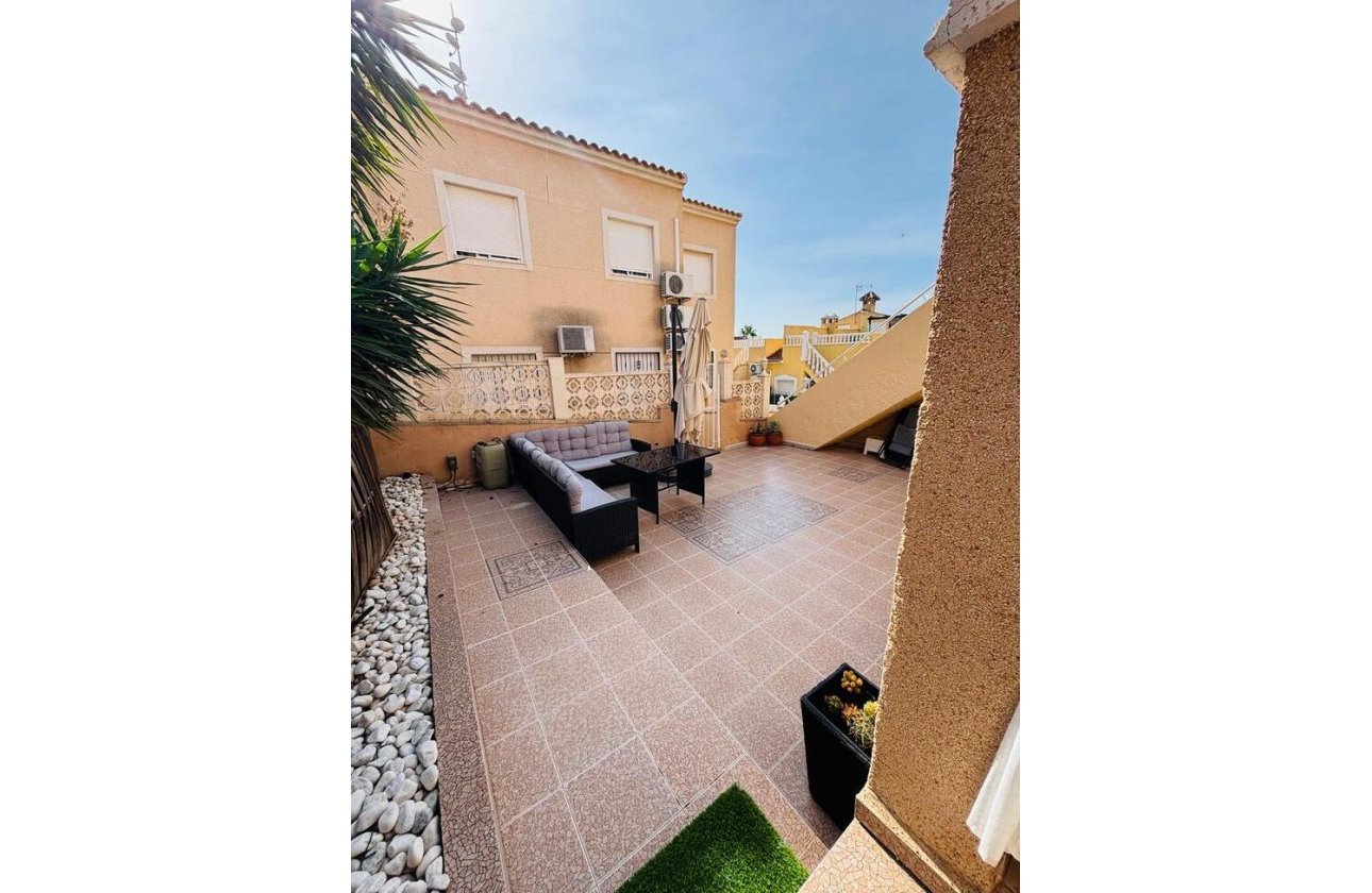 Herverkoop - Appartement -
Orihuela Costa - Costa Blanca