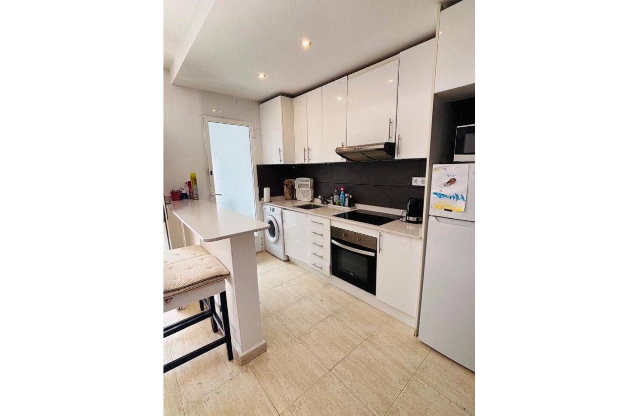 Herverkoop - Appartement -
Orihuela Costa - Costa Blanca