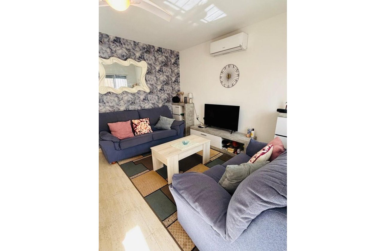 Herverkoop - Appartement -
Orihuela Costa - Costa Blanca