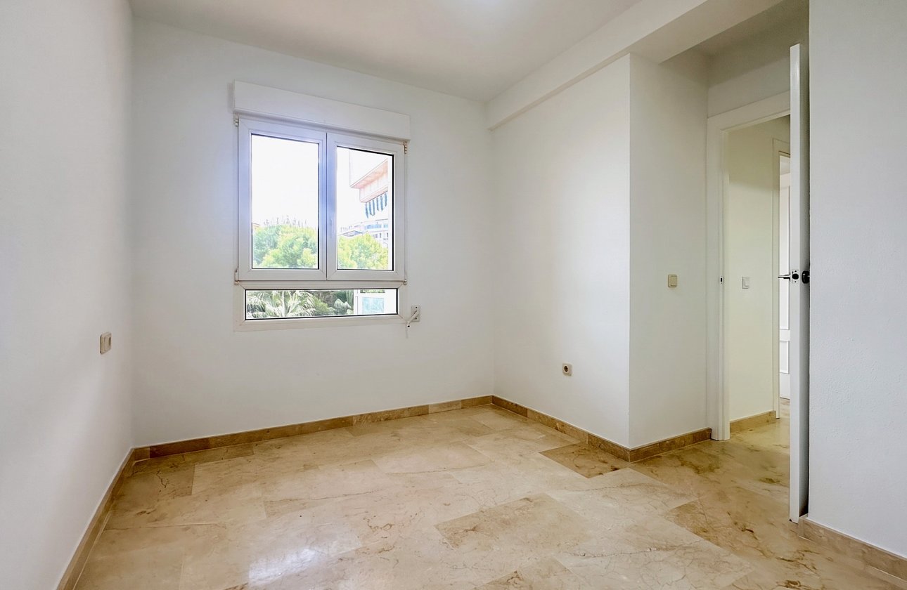 Herverkoop - Appartement -
Orihuela Costa - Costa Blanca