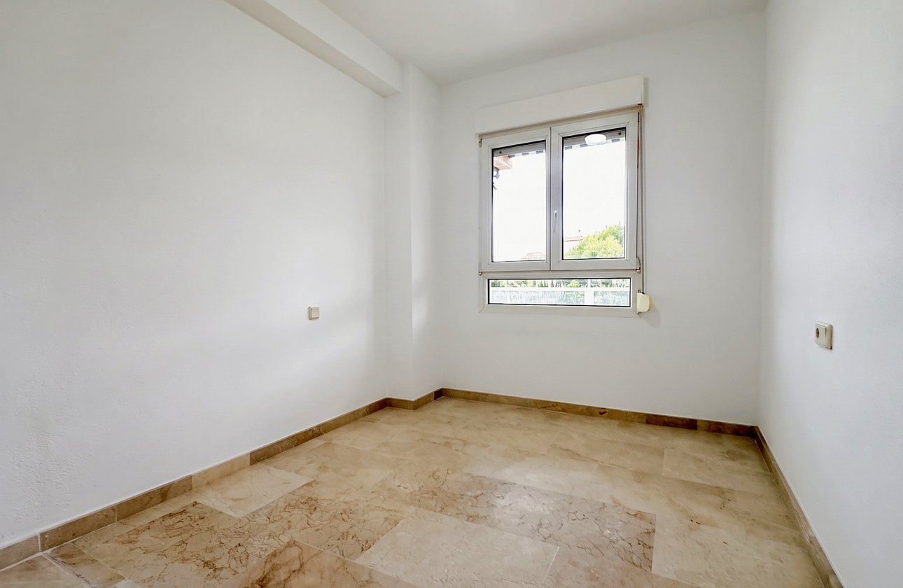Herverkoop - Appartement -
Orihuela Costa - Costa Blanca