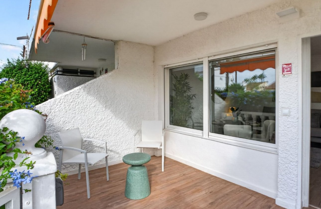 Herverkoop - Appartement -
Orihuela Costa - Costa Blanca