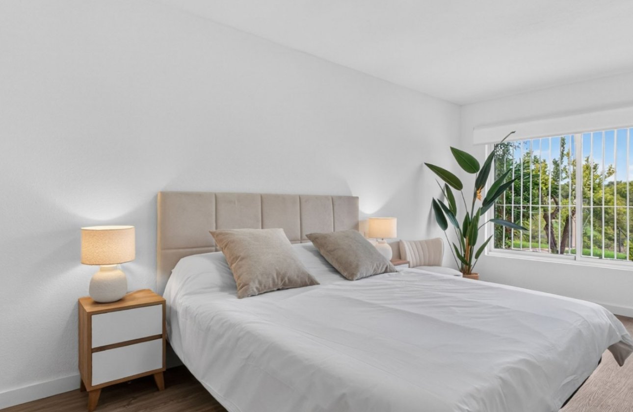 Herverkoop - Appartement -
Orihuela Costa - Costa Blanca