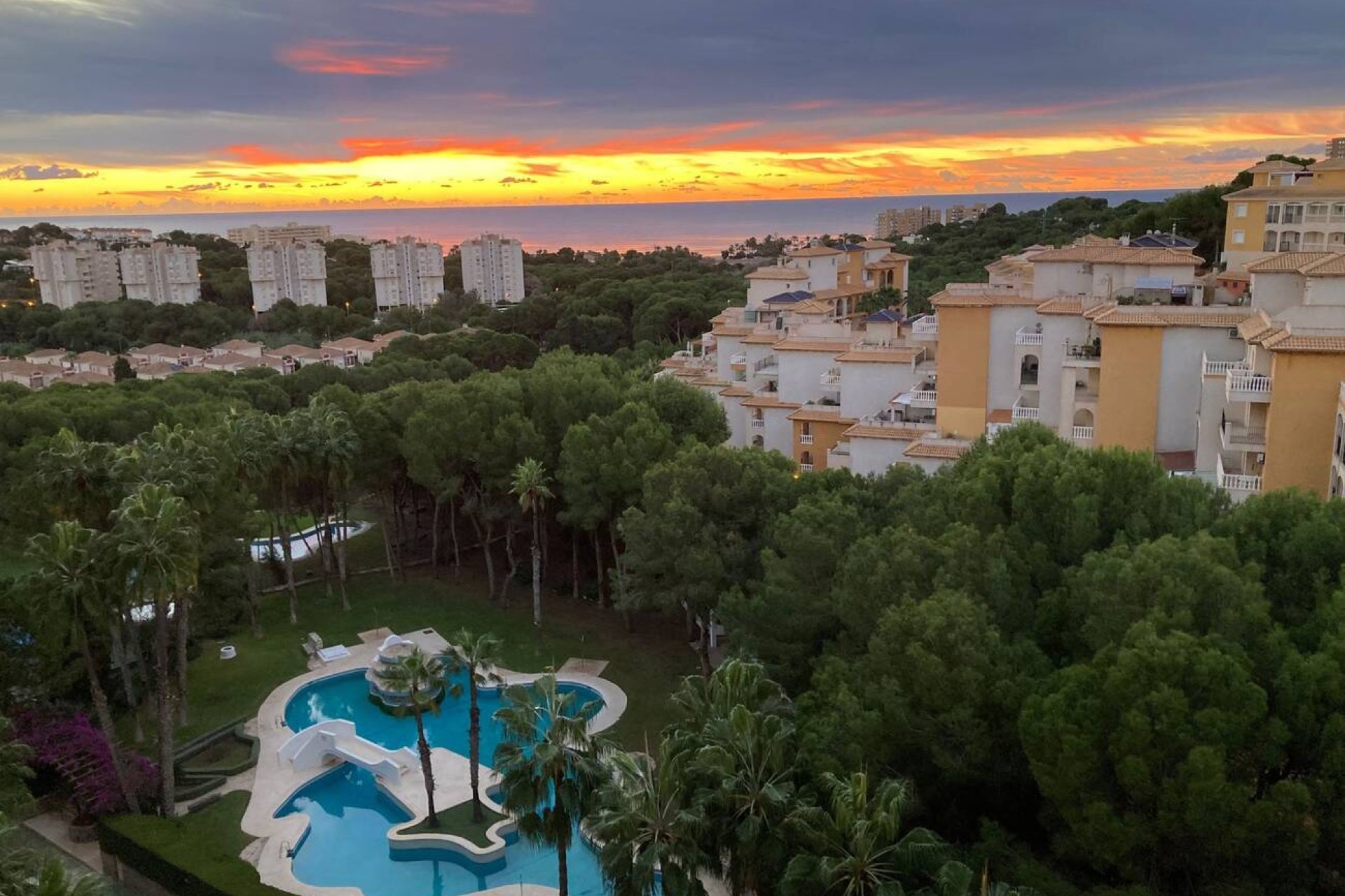 Herverkoop - Appartement -
Orihuela Costa - Costa Blanca