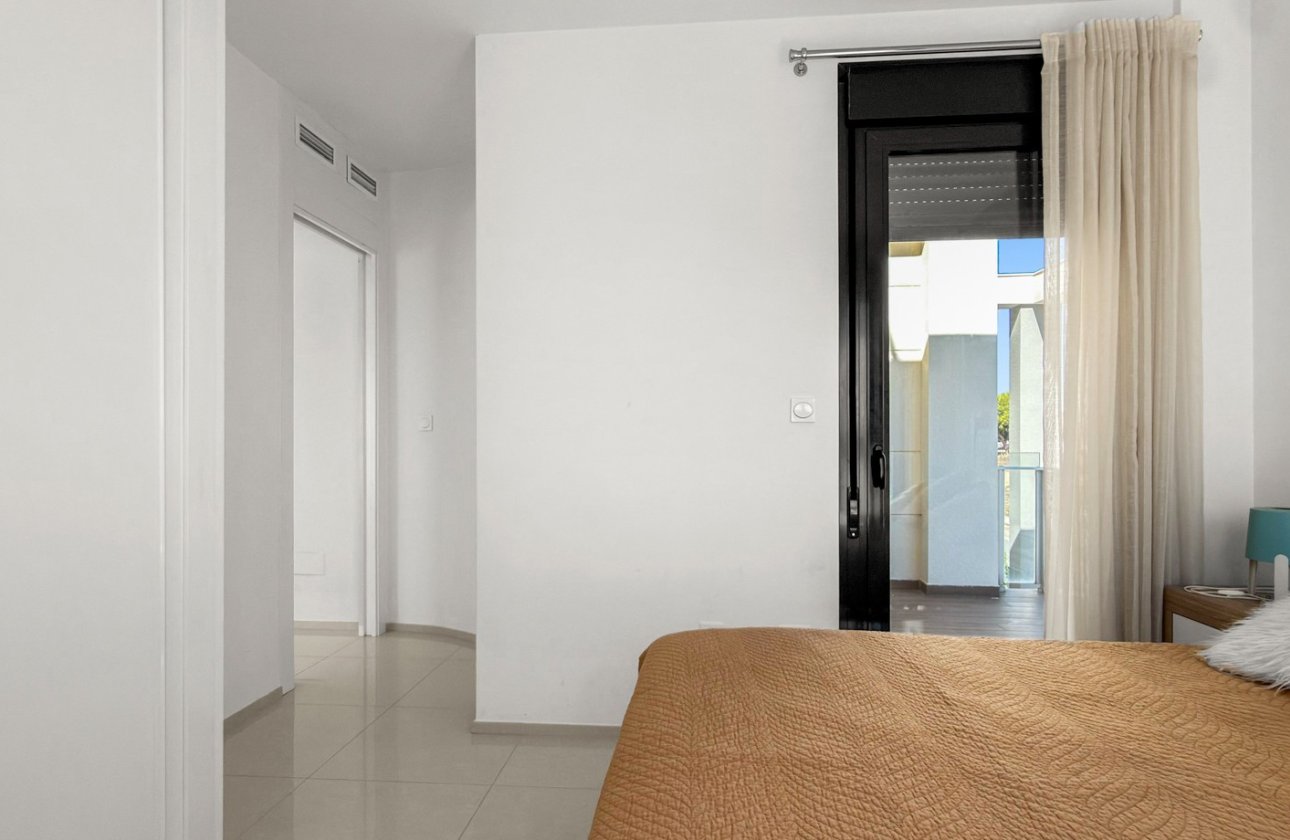Herverkoop - Appartement -
Orihuela Costa - Costa Blanca