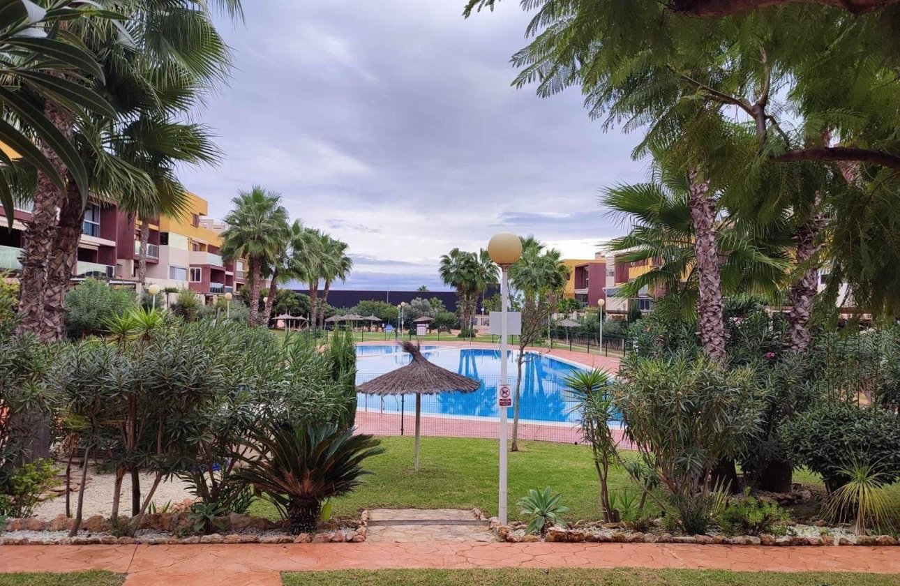 Herverkoop - Appartement -
Orihuela Costa - Horizonte - La Campana