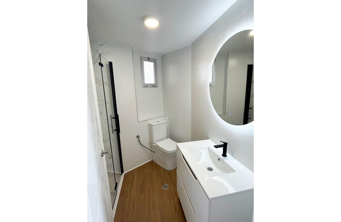 Herverkoop - Appartement -
Orihuela Costa - La Regia