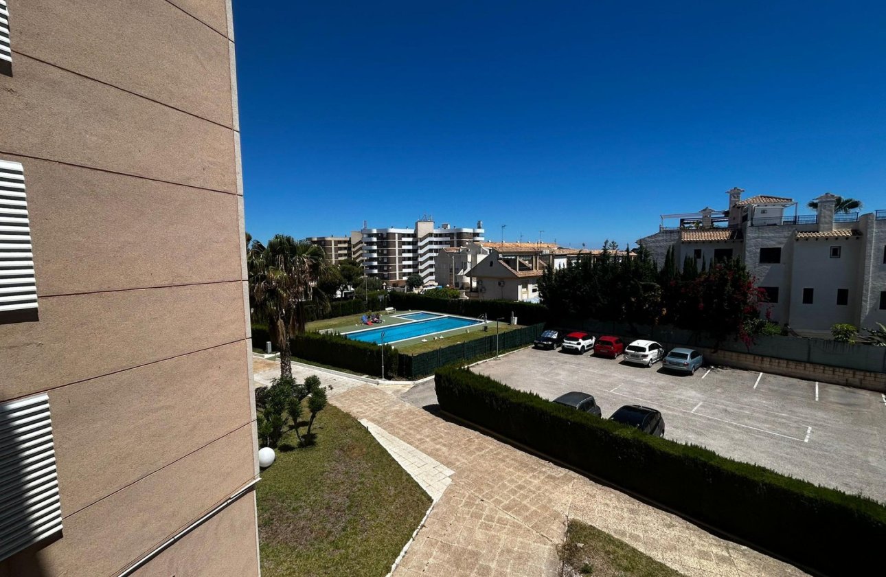 Herverkoop - Appartement -
Orihuela Costa - La Regia