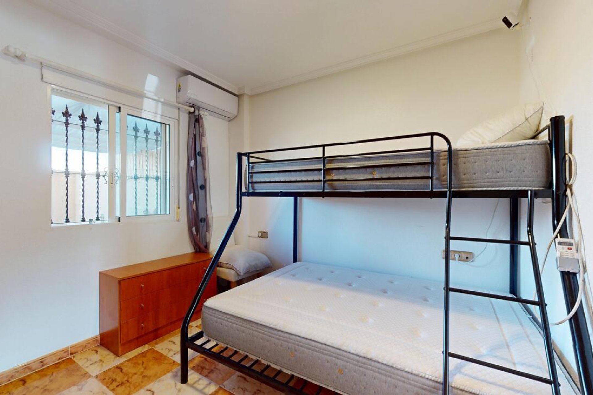 Herverkoop - Appartement -
Orihuela Costa - La Zenia