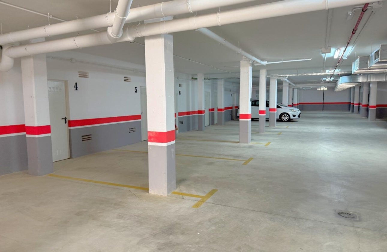 Herverkoop - Appartement -
Orihuela Costa - La Zenia