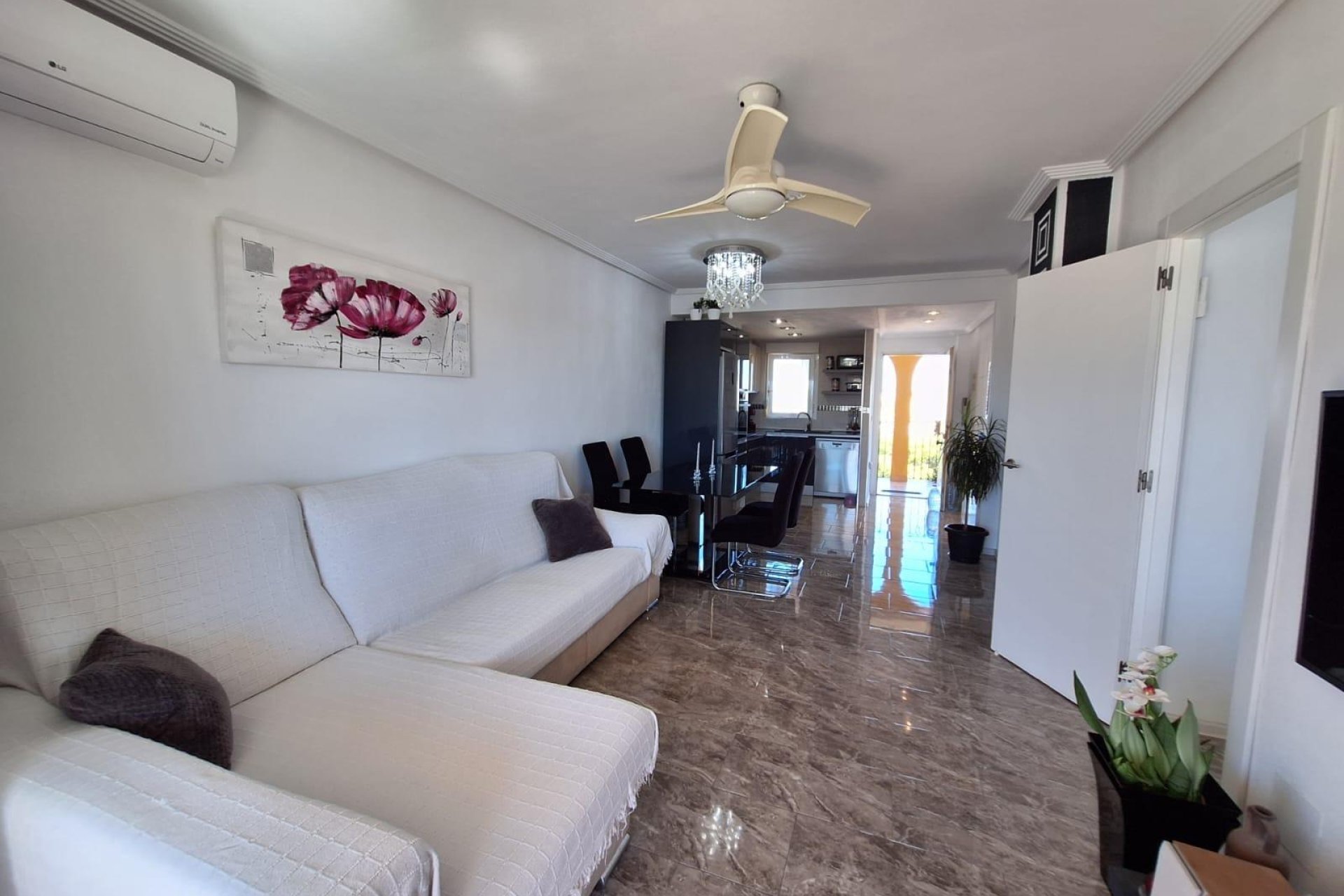 Herverkoop - Appartement -
Orihuela Costa - La Zenia