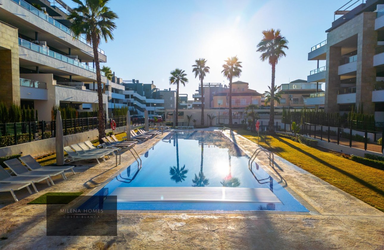 Herverkoop - Appartement -
Orihuela Costa - La Zenia