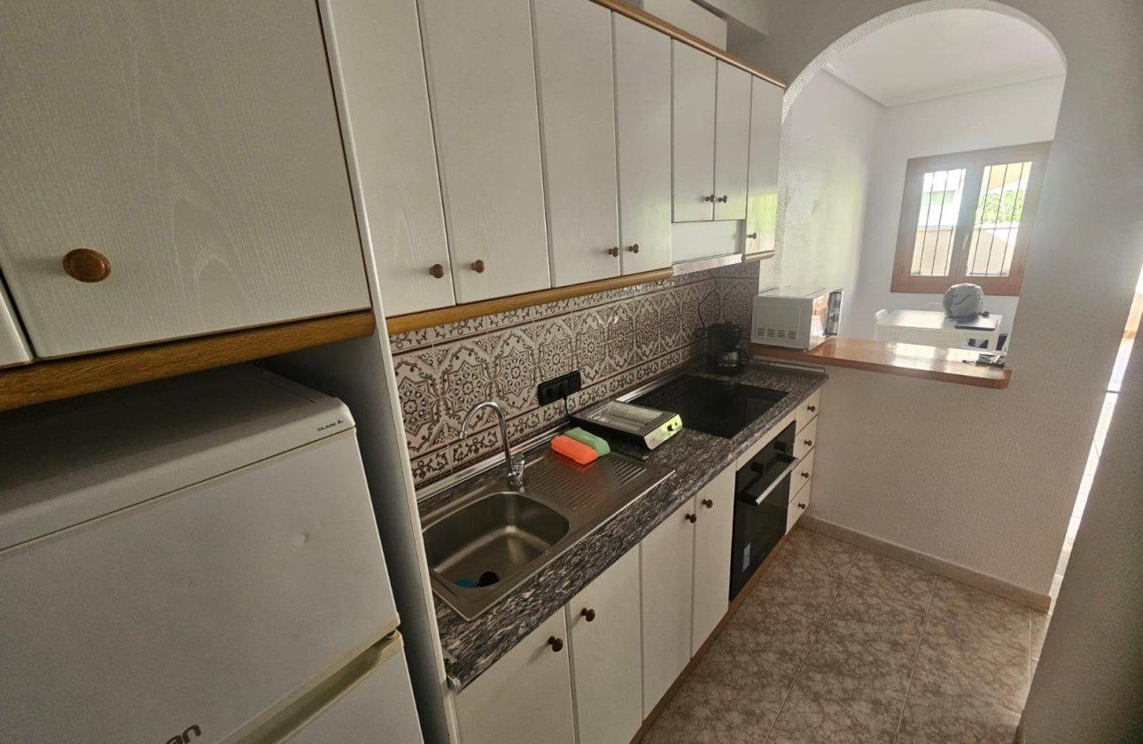 Herverkoop - Appartement -
Orihuela Costa - La Zenia