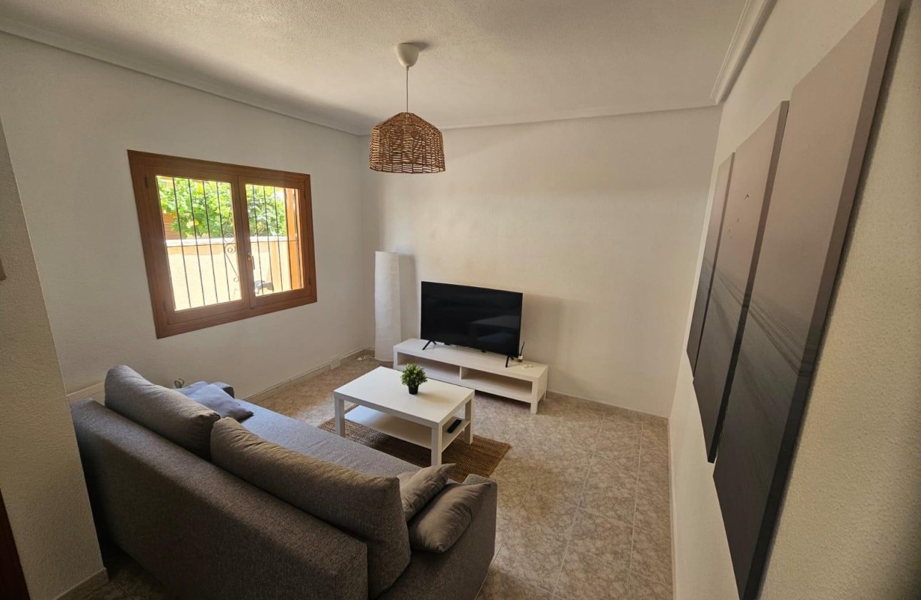 Herverkoop - Appartement -
Orihuela Costa - La Zenia