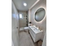 Herverkoop - Appartement -
Orihuela Costa - La Zenia