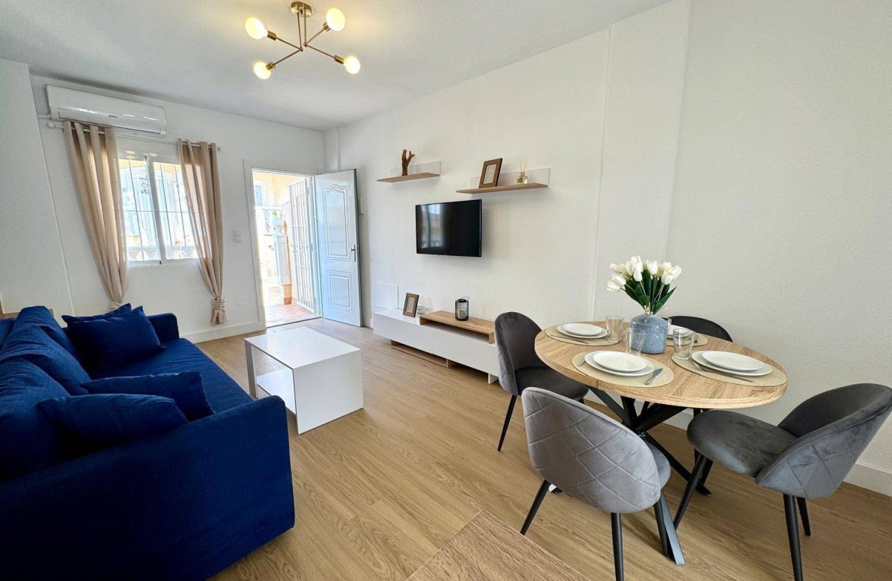 Herverkoop - Appartement -
Orihuela Costa - Las Filipinas