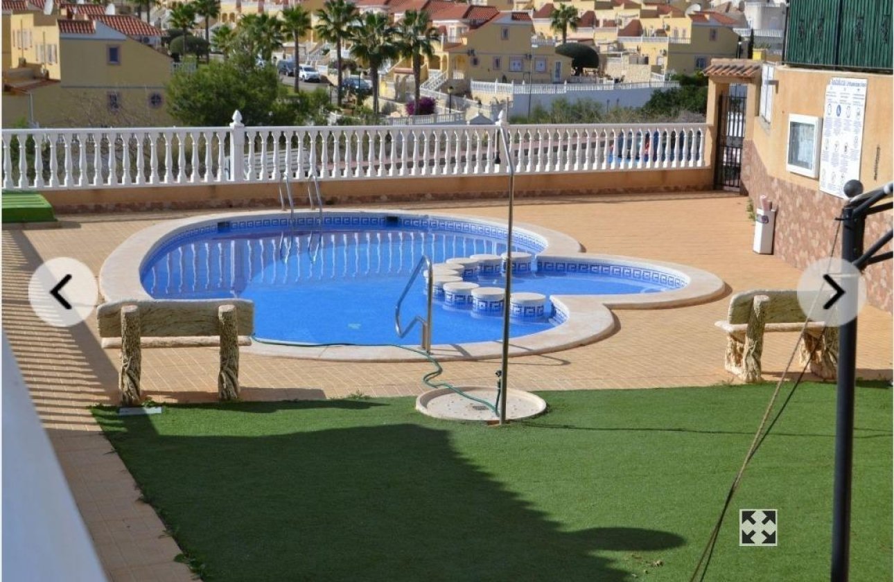 Herverkoop - Appartement -
Orihuela Costa - Las Filipinas